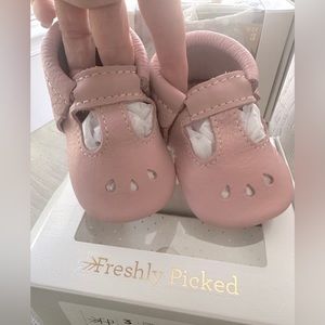 NIB Sz 3 Mary Jane Hard Soles, Blush Pink by Freshly Picked